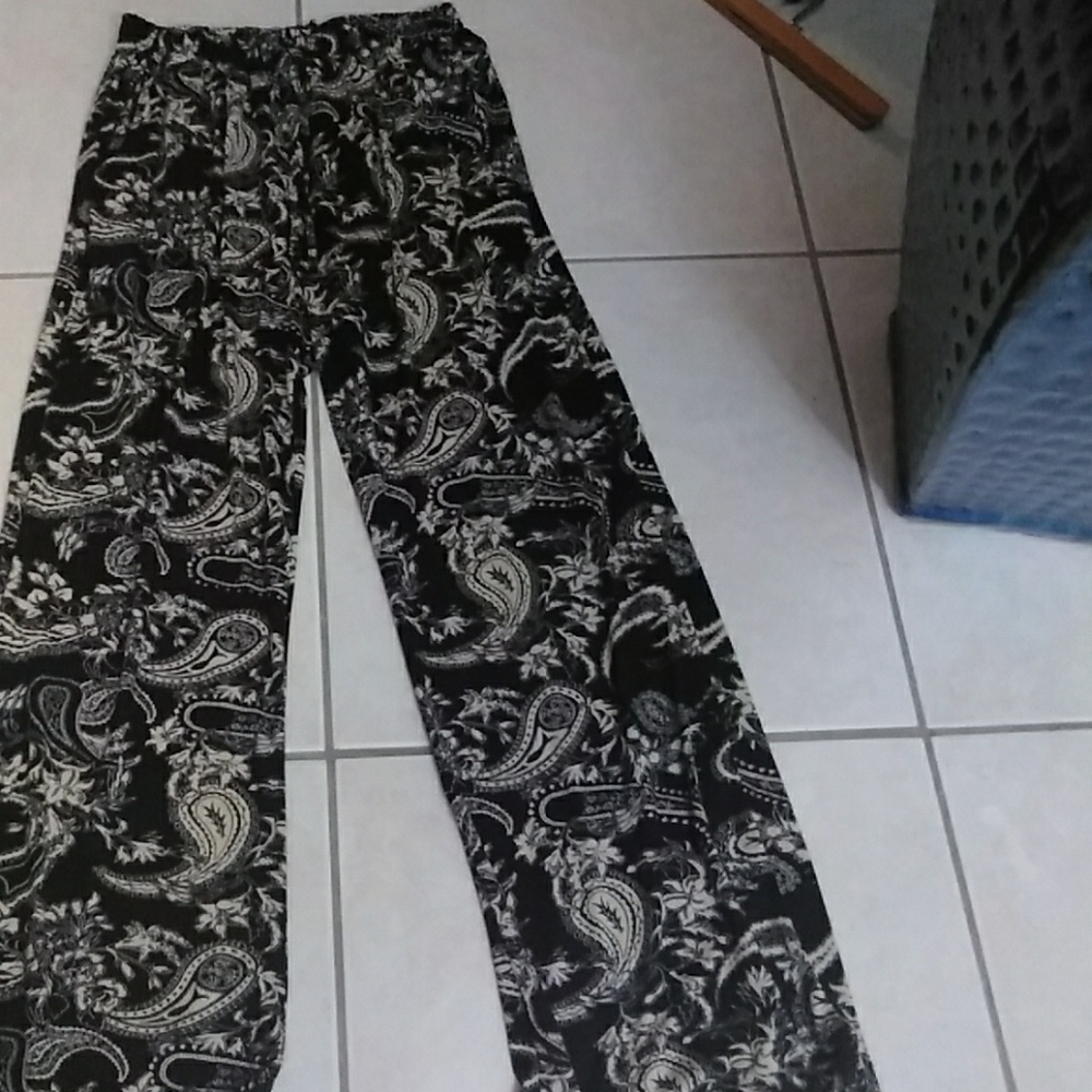 Pants - Picture 2 of 3